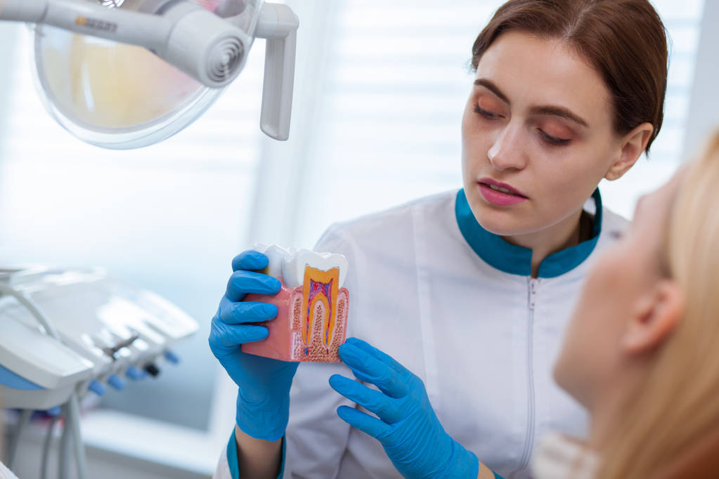 Ways To Save On The Cost Of Dental Implants